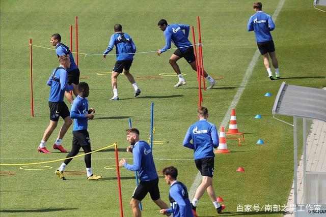CBA季前赛宜宾站两场比赛均进入加时阶段